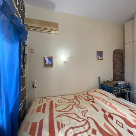 Azolimnosview * Άνω Σύρος